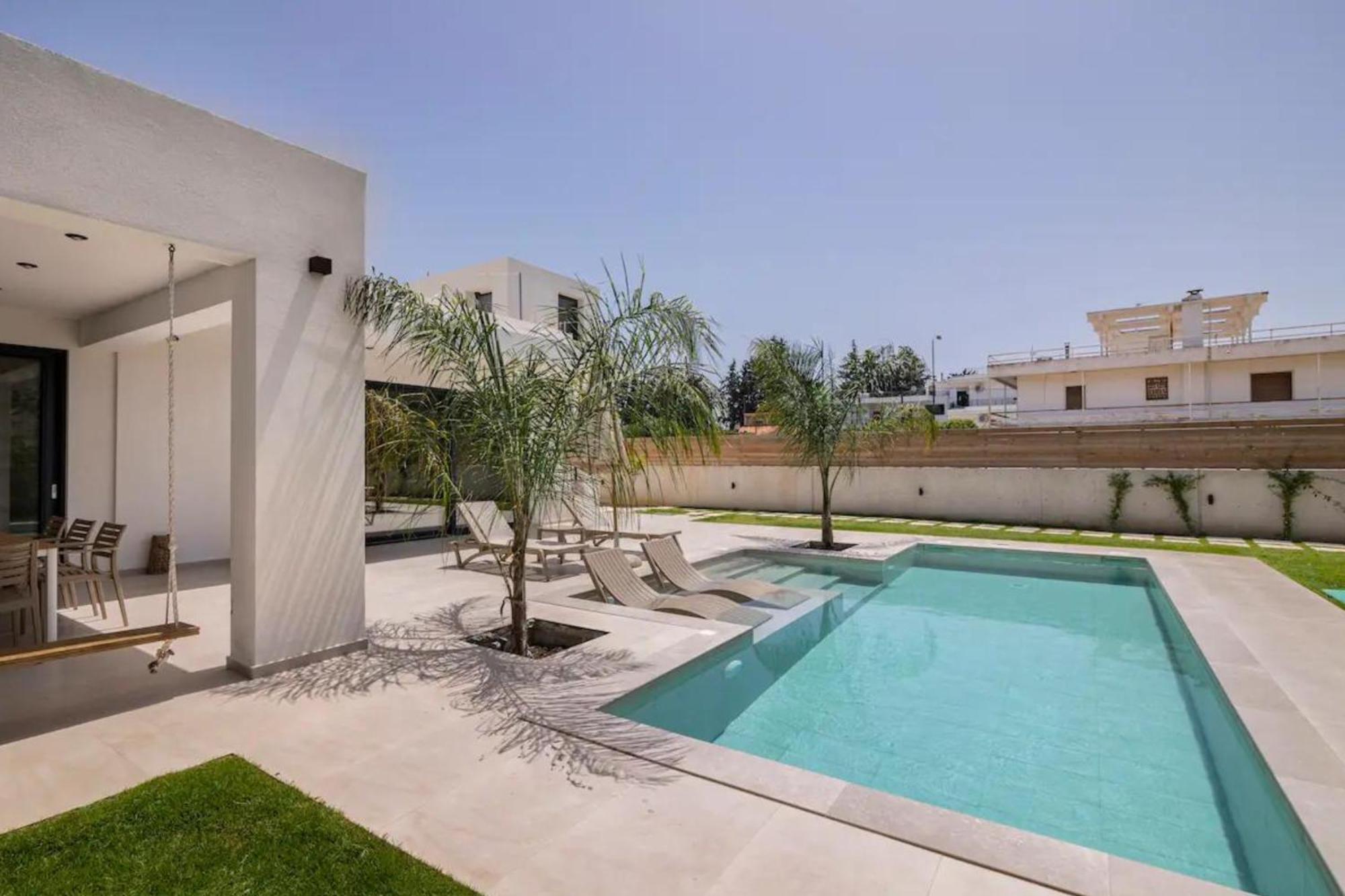 Villa Kala Loutraki - Private Pool & Sauna I Beach Kültér fotó