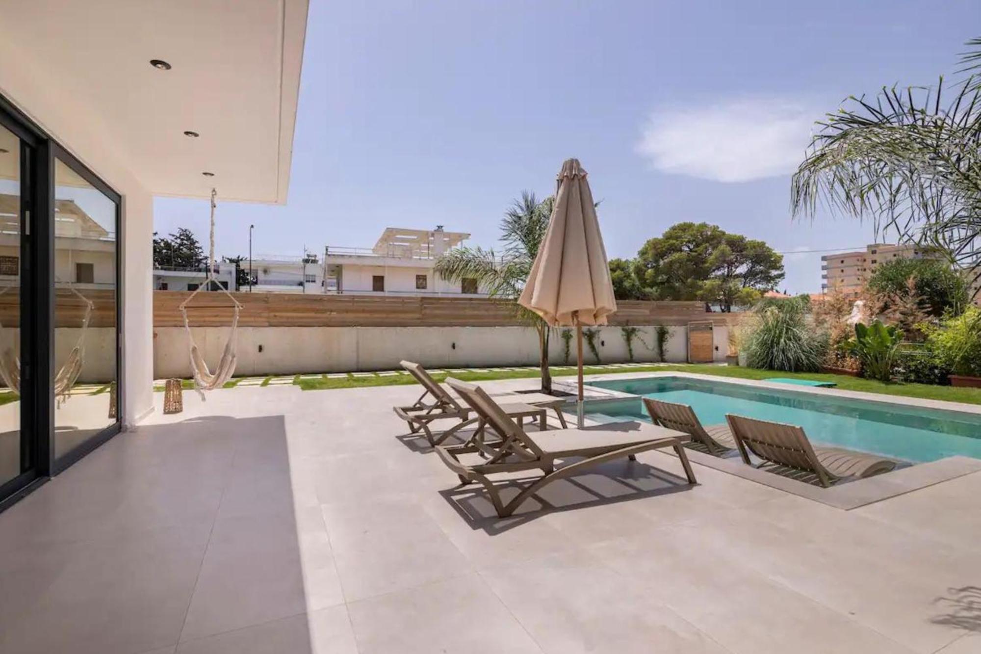 Villa Kala Loutraki - Private Pool & Sauna I Beach Kültér fotó